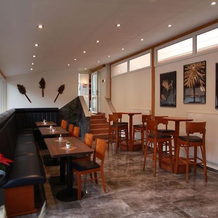 Hotel Martz Пирмазенс Екстериор снимка