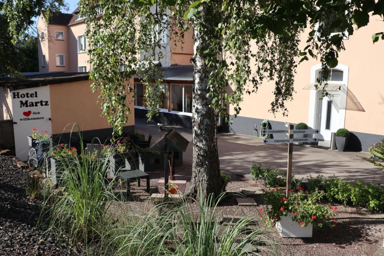 Hotel Martz Пирмазенс Екстериор снимка